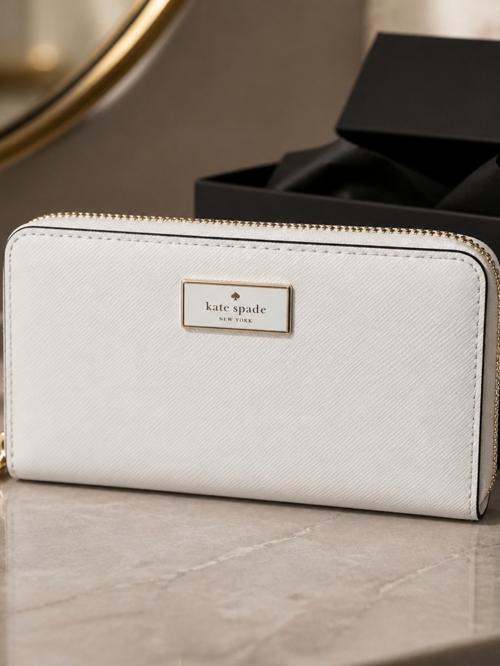 Kate Spade NY White Leather Convertible Belt Bag Crossbody